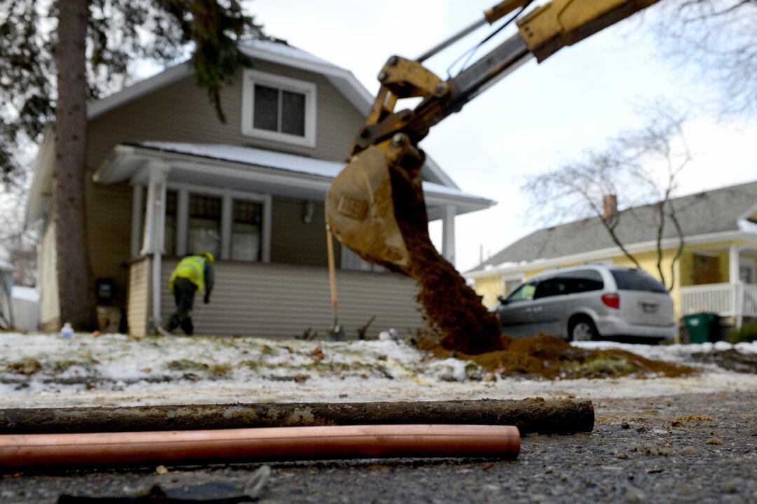 Bipartisan Infrastructure Deal Aims to Replace 100 Percent of Nation’s Lead Water Pipes