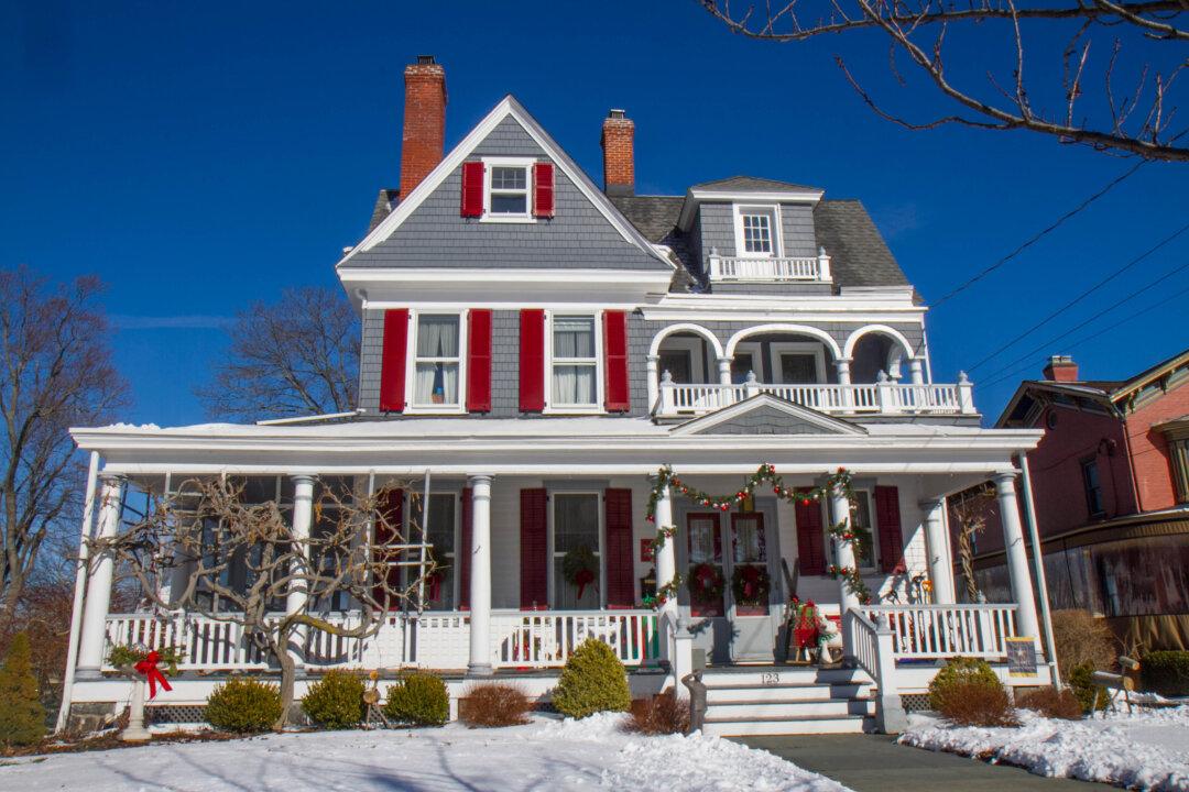 Photo Gallery: Goshen Houses Built Before 1850