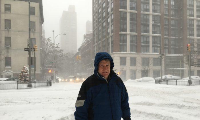 Texas ‘Weather Nerd’ Comes to NYC to See Storm Firsthand