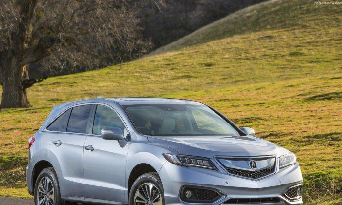 2016 Acura RDX AWD Advance Package: Comfort-Style-Luxury at Your Command