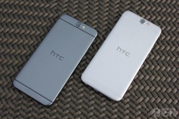 Another iPhone Ripoff by HTC?