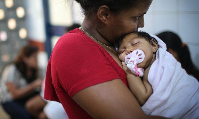 UN: Women in Zika Countries Should Breastfeed Their Babies