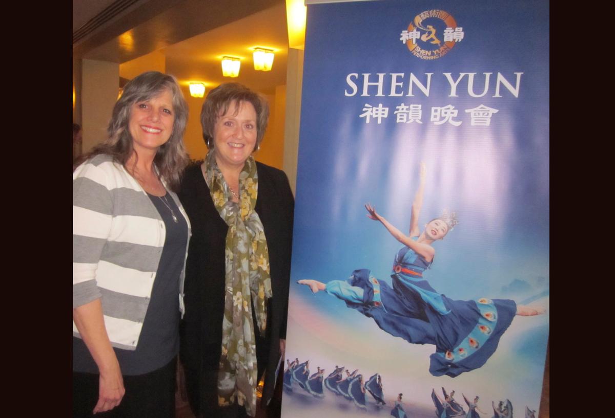 Musical Theater Director Calls Shen Yun Perfect