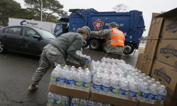 Michigan Workers Received Bottled Water Months Before Flint Residents, Newly Released Documents Reveal