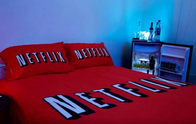 ‘Netflix & Chill’ Airbnb Apartment Appears in New York City
