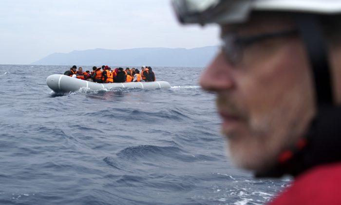 At Least 37 Migrants Drown as Boat Hits Rocks, Sinks Off Turkey Coast