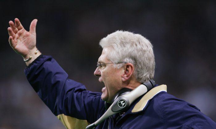 Mike Martz Calls Terrell Owens’ Possible HOF Inclusion Over Rams Wideouts ‘Ridiculous’