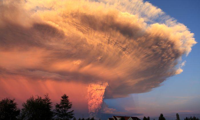 Scientists Warn of Possible Eruption at Restless Alaska Volcano
