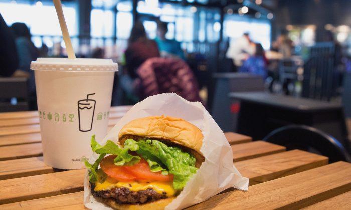 Fast-Casual Chains Succeed by Giving Us What We Want