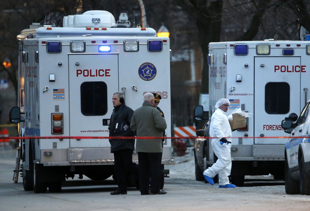 Police: 6 Dead in Gage Park, Chicago Home in Possible Murder-Suicide