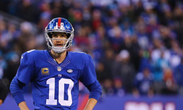 Eli Manning Explains His Non-Reaction to Peyton Manning Touchdown in Super Bowl