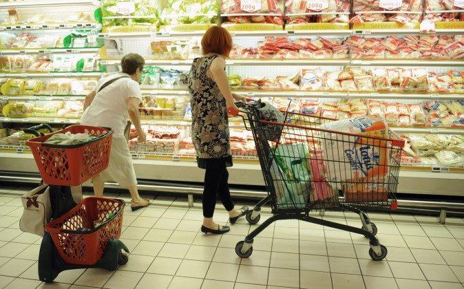 French Regulators Force Supermarkets to Donate Unsold Food to Charity