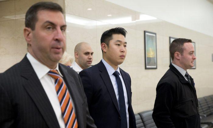 NYC Officer Convicted of Manslaughter in Stairwell Shooting