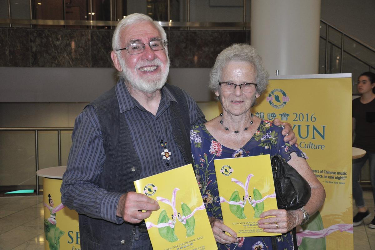 Shen Yun, ‘It’s Rich in Truth’ Says Unitec Lecturer