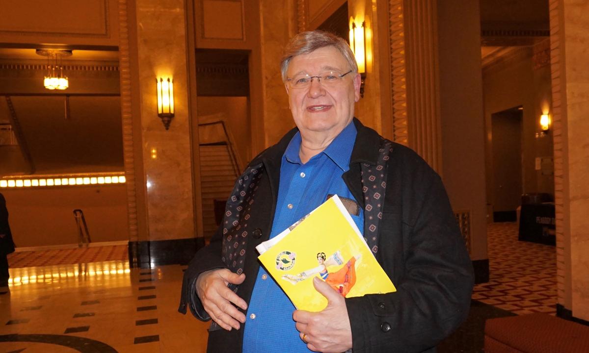 Theater Professor: Shen Yun Exciting Perfection