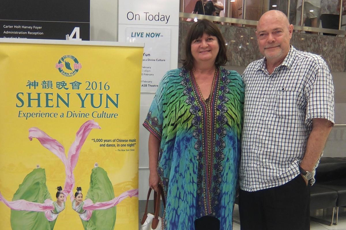 Shen Yun ‘Stunning’, Says Gift Shop Owner
