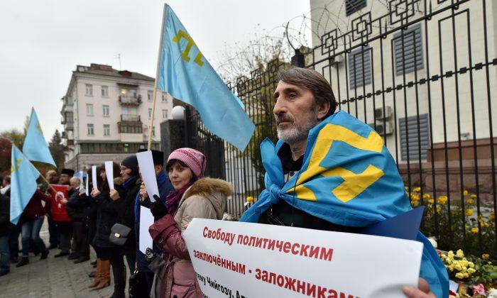 Tatars Step Up Resistance to Russian Rule Over Crimea
