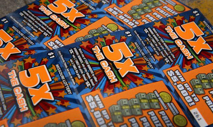 $200 Scratch Lotto Winnings Lead Woman to Help Homeless Man