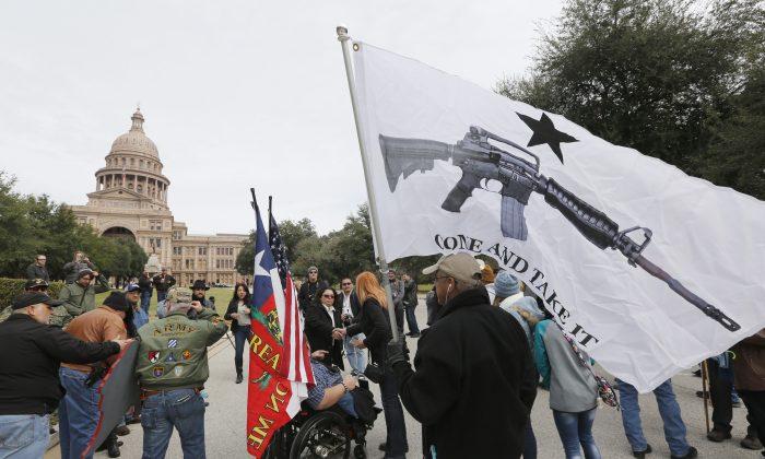 University of Texas Head Begrudgingly OKs Campus Gun Rules