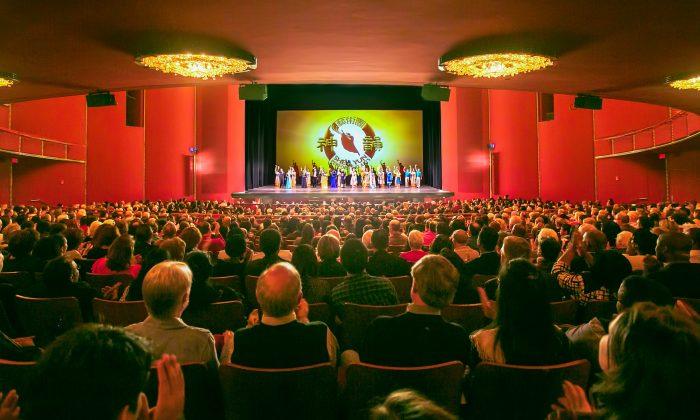 Shen Yun Shows ‘We come from heaven, we go back to heaven’