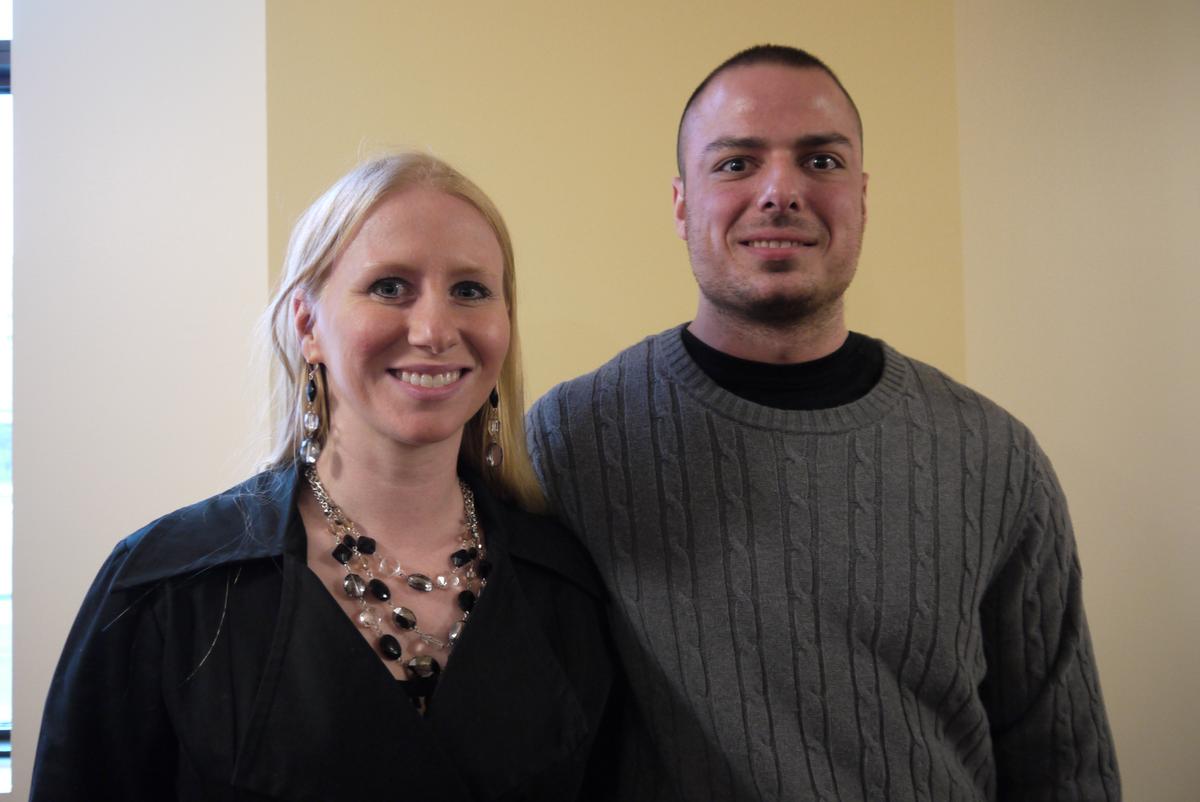 Teacher of Chinese Says Shen Yun Is Perfect