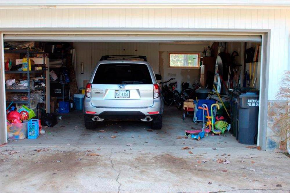 California HOA Demands Homeowners Keep Garages Open—Or Pay $200