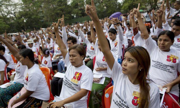 Burma Nationalists Rally Against Constitution Change