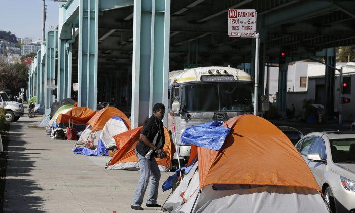 Deadline Expires for Homeless at San Francisco Tent City