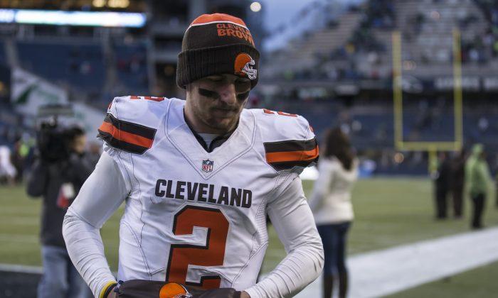 Johnny Manziel: Video Surfaces of Cleveland Browns Quarterback Allegedly Drinking Alcohol at Club
