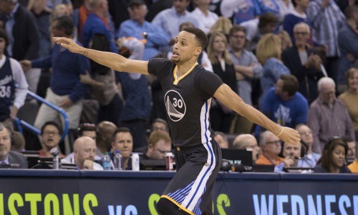 Watch: Fan Re-Creates Stephen Curry’s Game-Winning Shot Against the Thunder on Video Game NBA 2K16