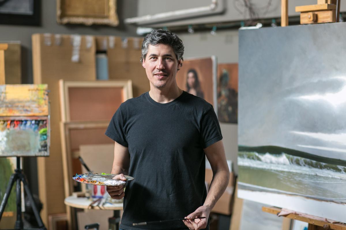 Making Waves, Edward Minoff Dares to Paint Beautiful Seascapes