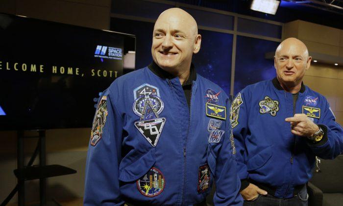 Astronaut Scott Kelly Survives Year in Space
