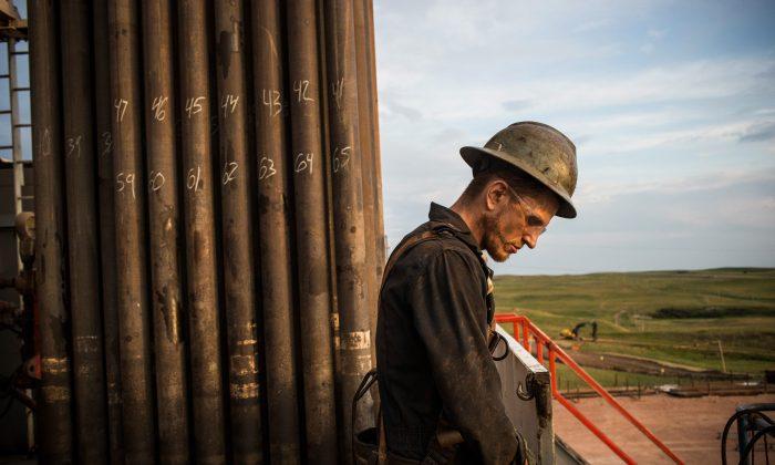 Crash in Oil Prices Will Hurt the US Economy From Texas to Wall Street