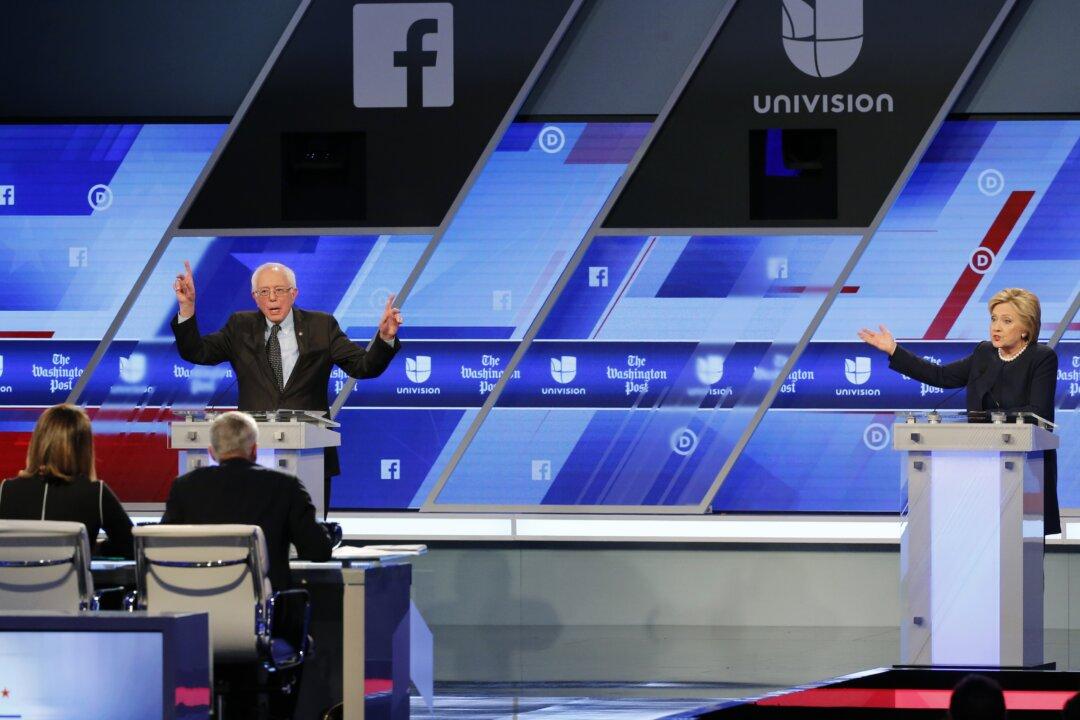 Who’s Best for Hispanics? Clinton, Sanders Debate