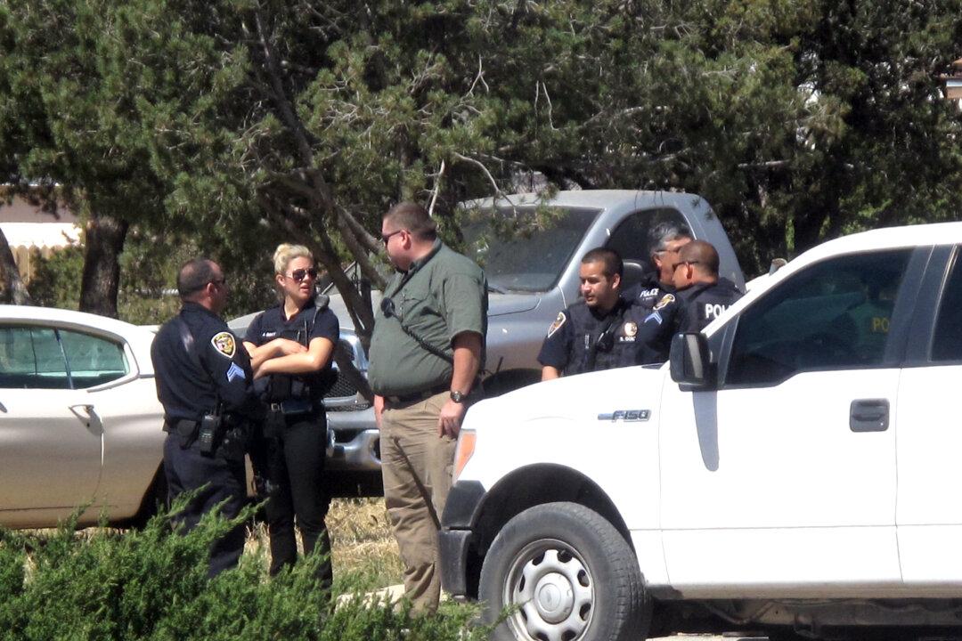 2 Convicts Who Escaped From Prison Van Elude Authorities