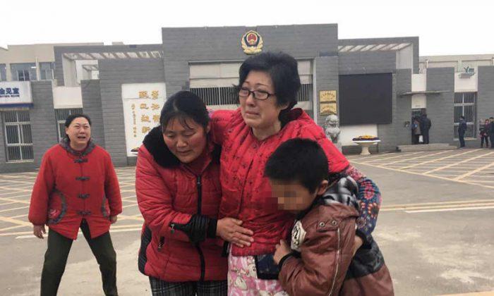 Chinese ‘Tiger Mom’ Who Cruelly Beat Adopted Son is Released From Prison