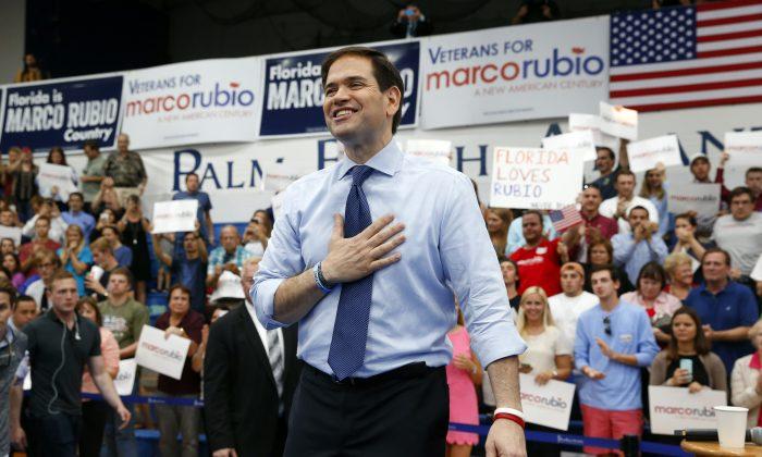 Rubio, Kasich Fighting to Keep White House Hopes Alive