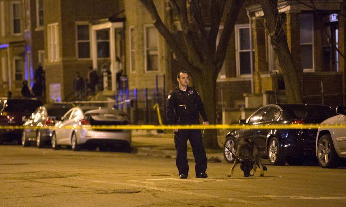Chicago Shootings: 5 Dead, 31 Wounded--Number Expected to Rise