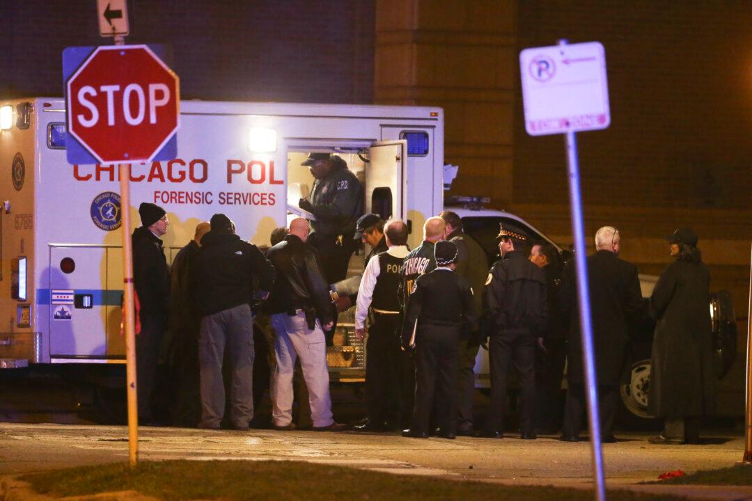Chicago Shootings: 10 Killed, 57 Wounded in Weekend Violence