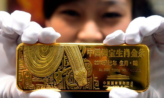 Australia Allows Chinese Purchase of Gold Miner While Canada Says ‘No’