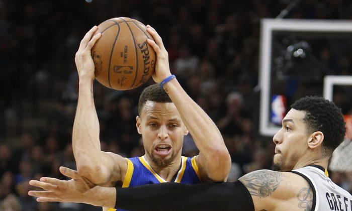 Watch: Danny Green Becomes the First Player to Block a Stephen Curry 3-Point Attempt