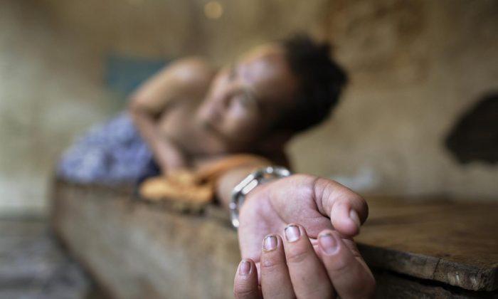 Report Shows Mentally Ill in Indonesia ‘Living in Hell’