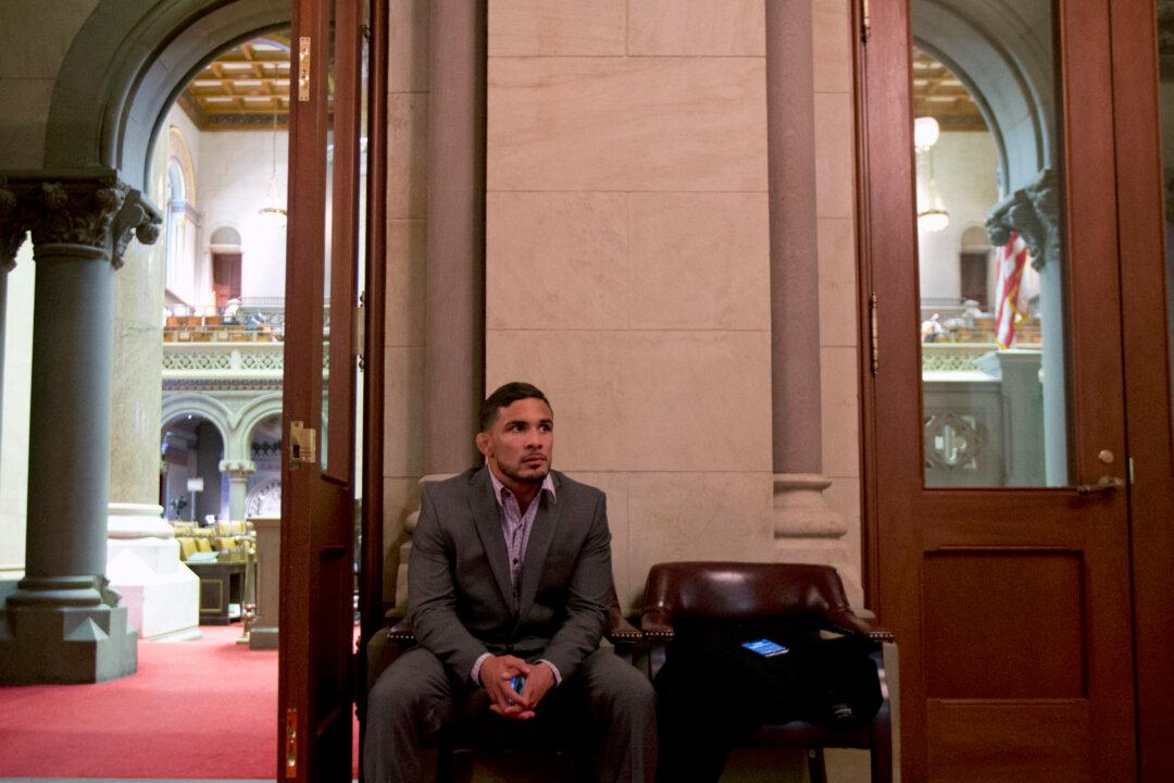 New York Poised to End Longtime Ban on Professional MMA