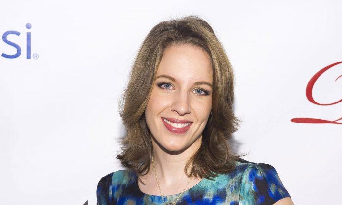 Broadway’s Jessie Mueller Feels the ‘Hand of God Working’
