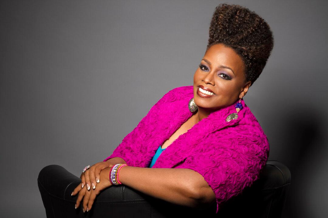 Great Jazz Vocalist Dianne Reeves Returns to Carnegie Hall