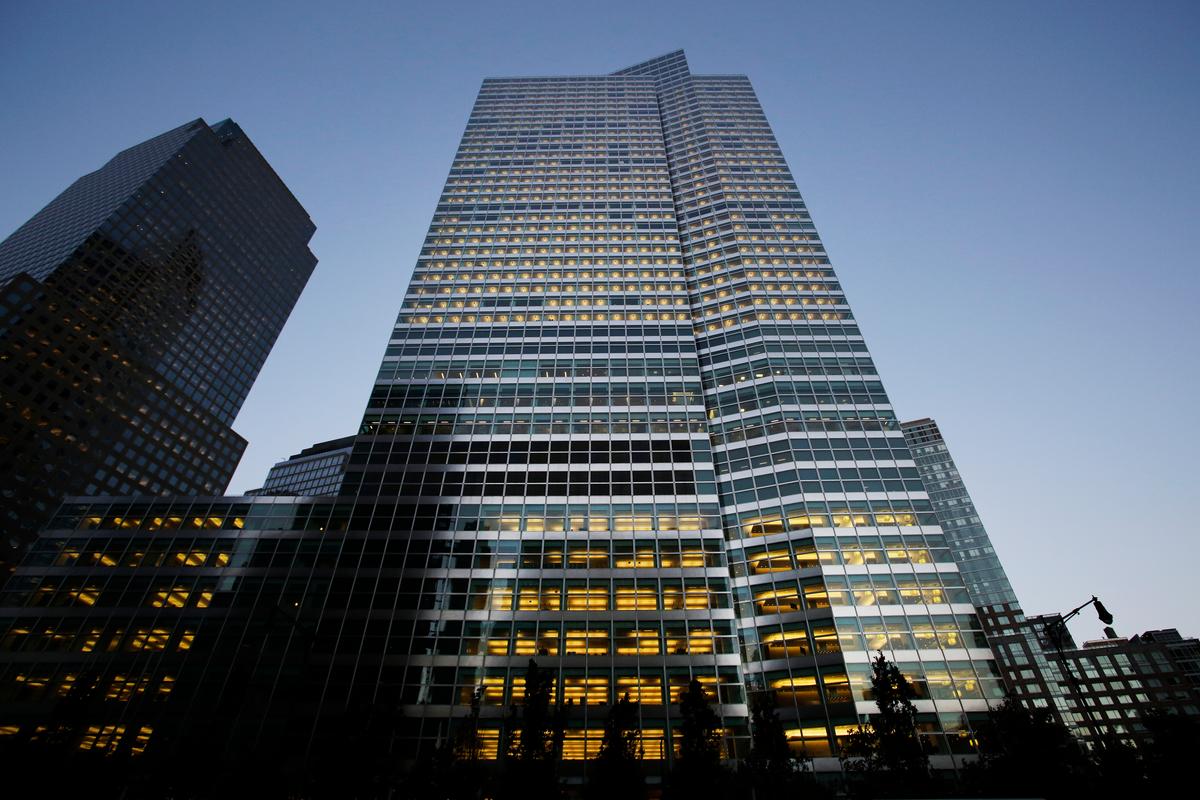 Ex-Goldman Sachs Worker Gets No Prison Time in NY Theft Case