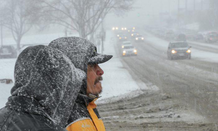 Powerful Snowstorm Barrels East to Plains States, Midwest