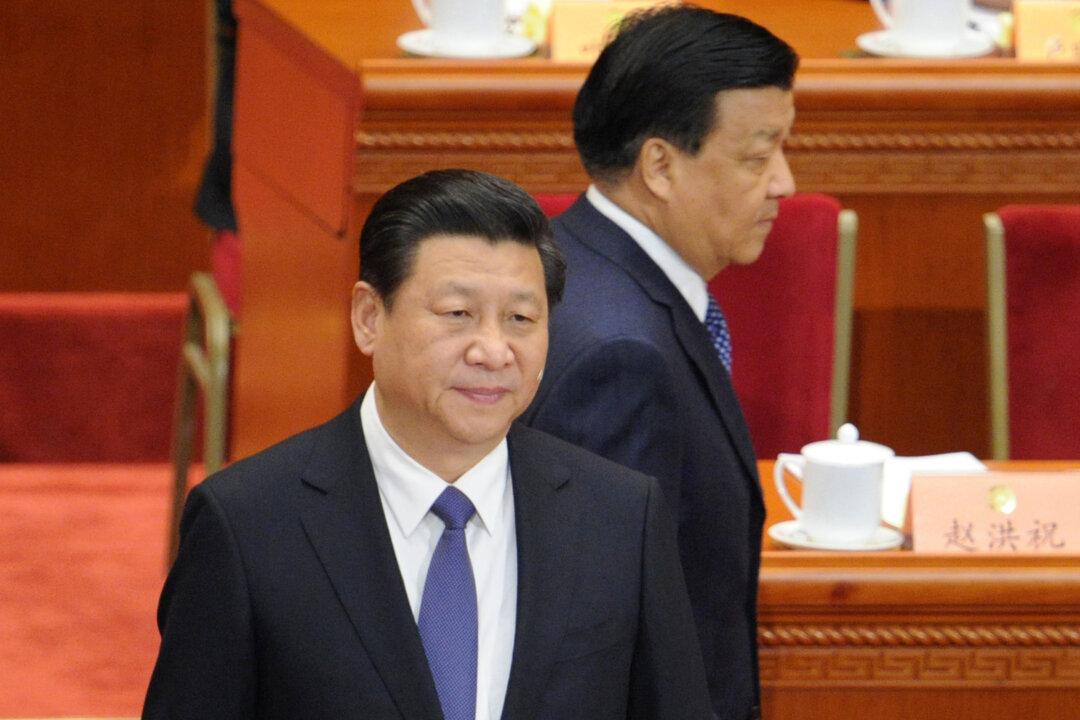 Chinese Propaganda Aims Insincere Flattery at CCP Leader