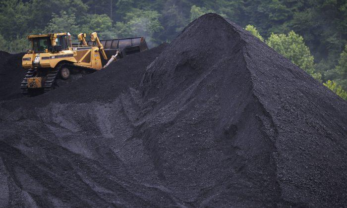 The End of Coal: Good Riddance or Dangerous Gamble?