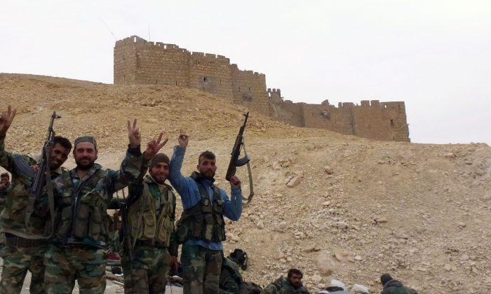 Syrian Troops Drive ISIS Out of Historic Palmyra